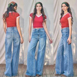 Courtney High-Rise Essential Wide Leg Jeans | Women's Denim | Everyday Bottoms